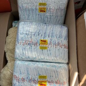 Huggies Ultra-Soft Baby Diapers - Blue and White